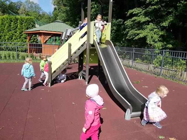 poruszamy si w bezpiecznej przestrzeni 3 20250205 1601075917