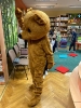 Pluszowy Miś w bibliotece _3