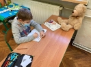 Pluszowy Miś w bibliotece _7
